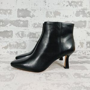 Elegant Black Ankle Boots